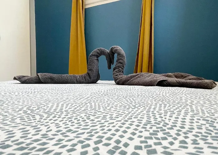 Joli Appartement Spacieux A 3 Min A Pied De La Mer